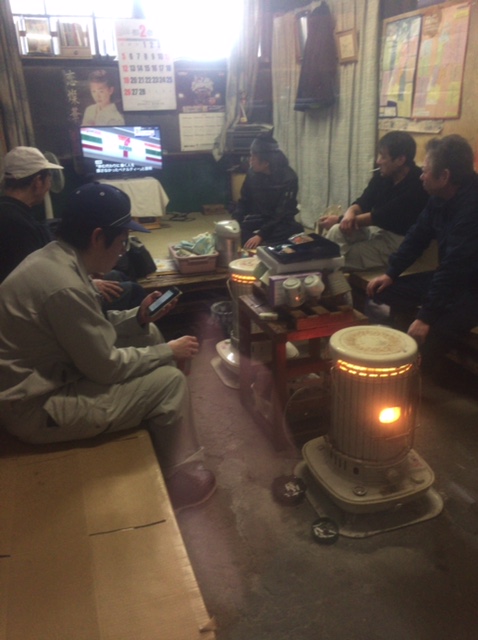 http://www.fukukomachi.com/blog/%E4%BC%91%E6%86%A9%E9%83%A8%E5%B1%8B.JPG