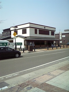 http://www.fukukomachi.com/blog/photo/090413_120308.jpg