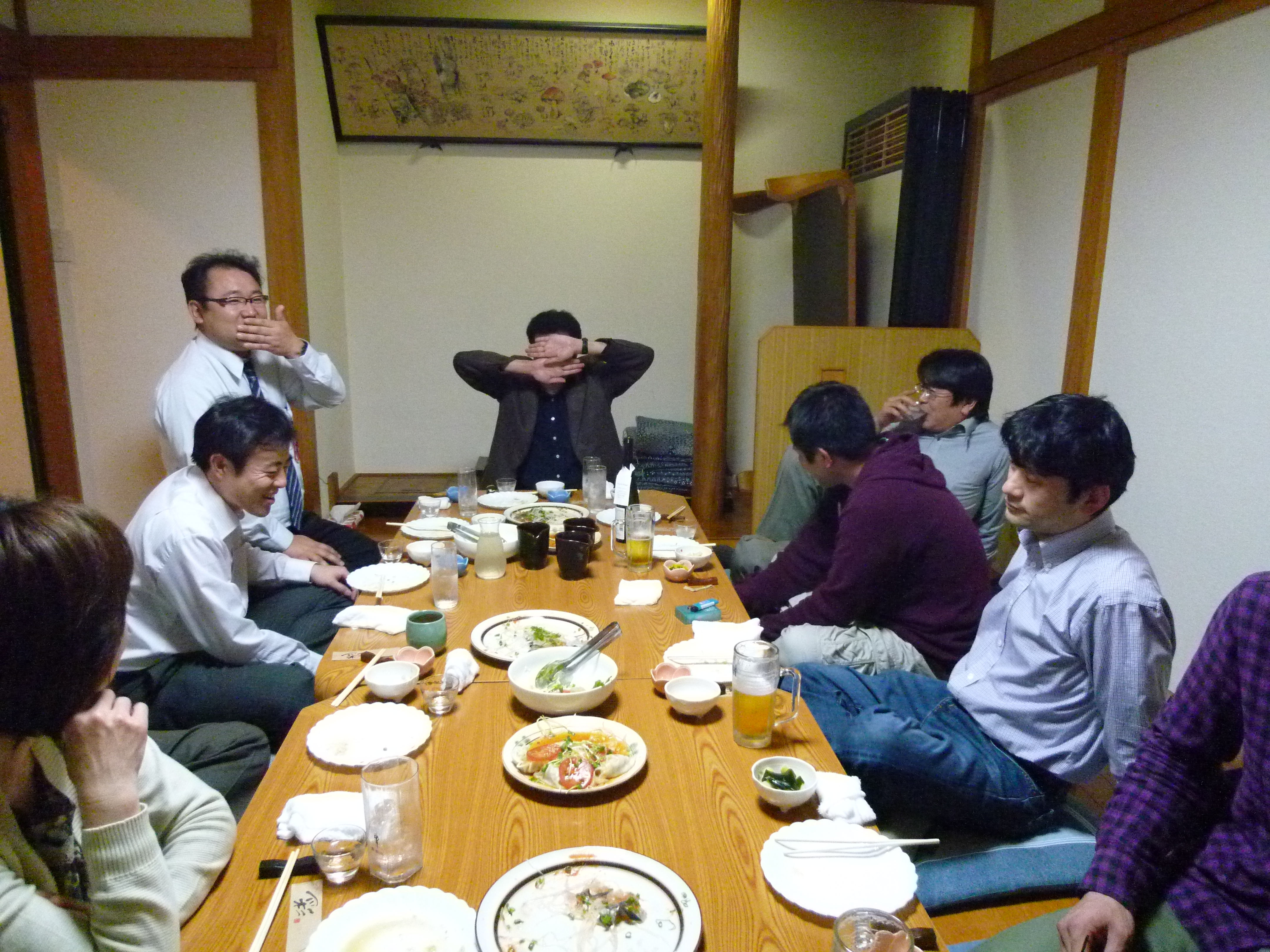 http://www.fukukomachi.com/blog/photo/20110513%20001.jpg