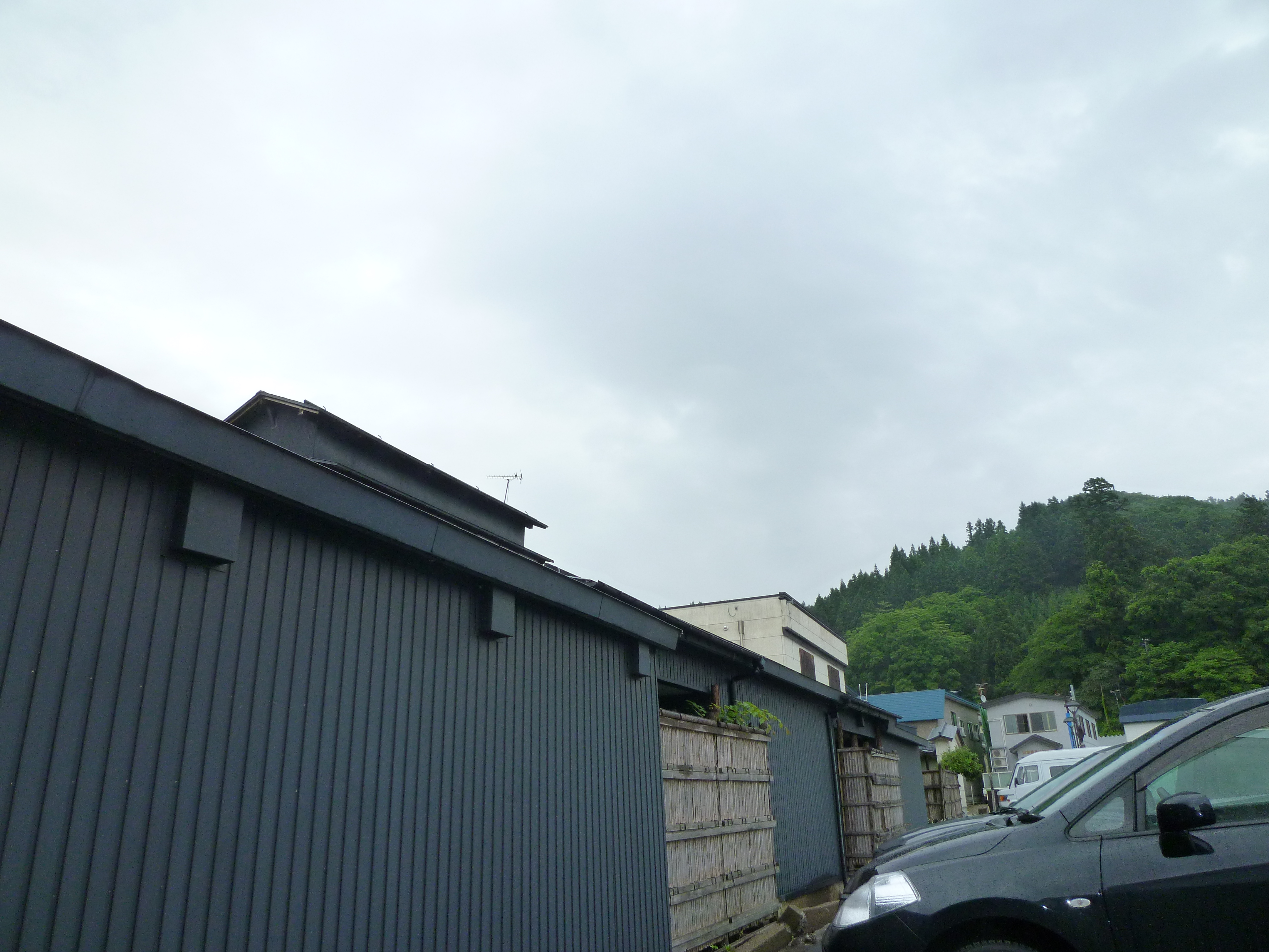 http://www.fukukomachi.com/blog/photo/20110615%20001.jpg