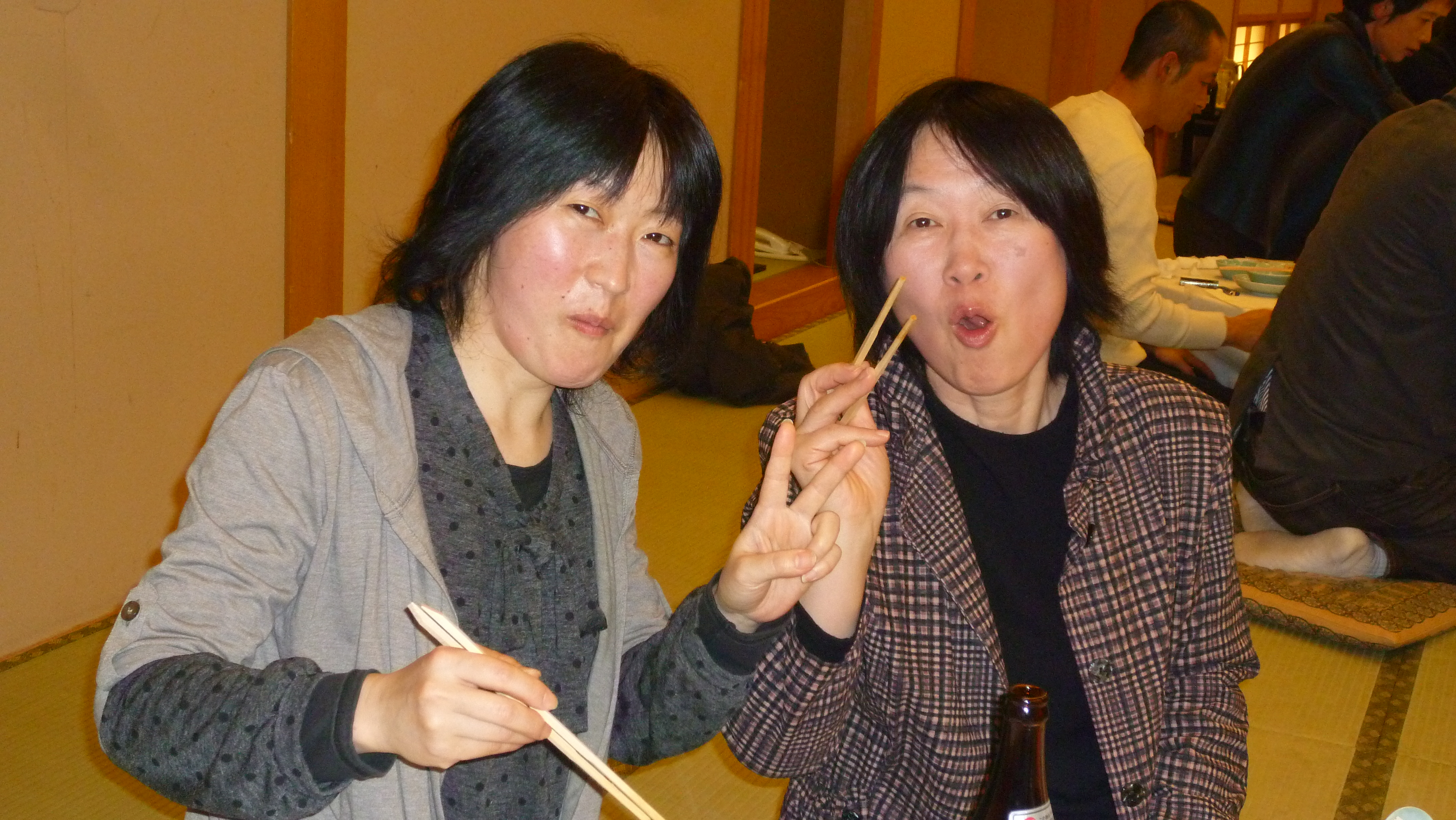http://www.fukukomachi.com/blog/photo/20111118%20009.jpg