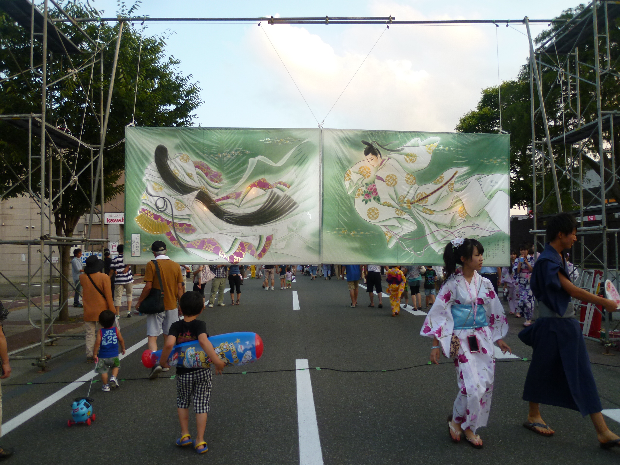 http://www.fukukomachi.com/blog/photo/20120807%20006.jpg