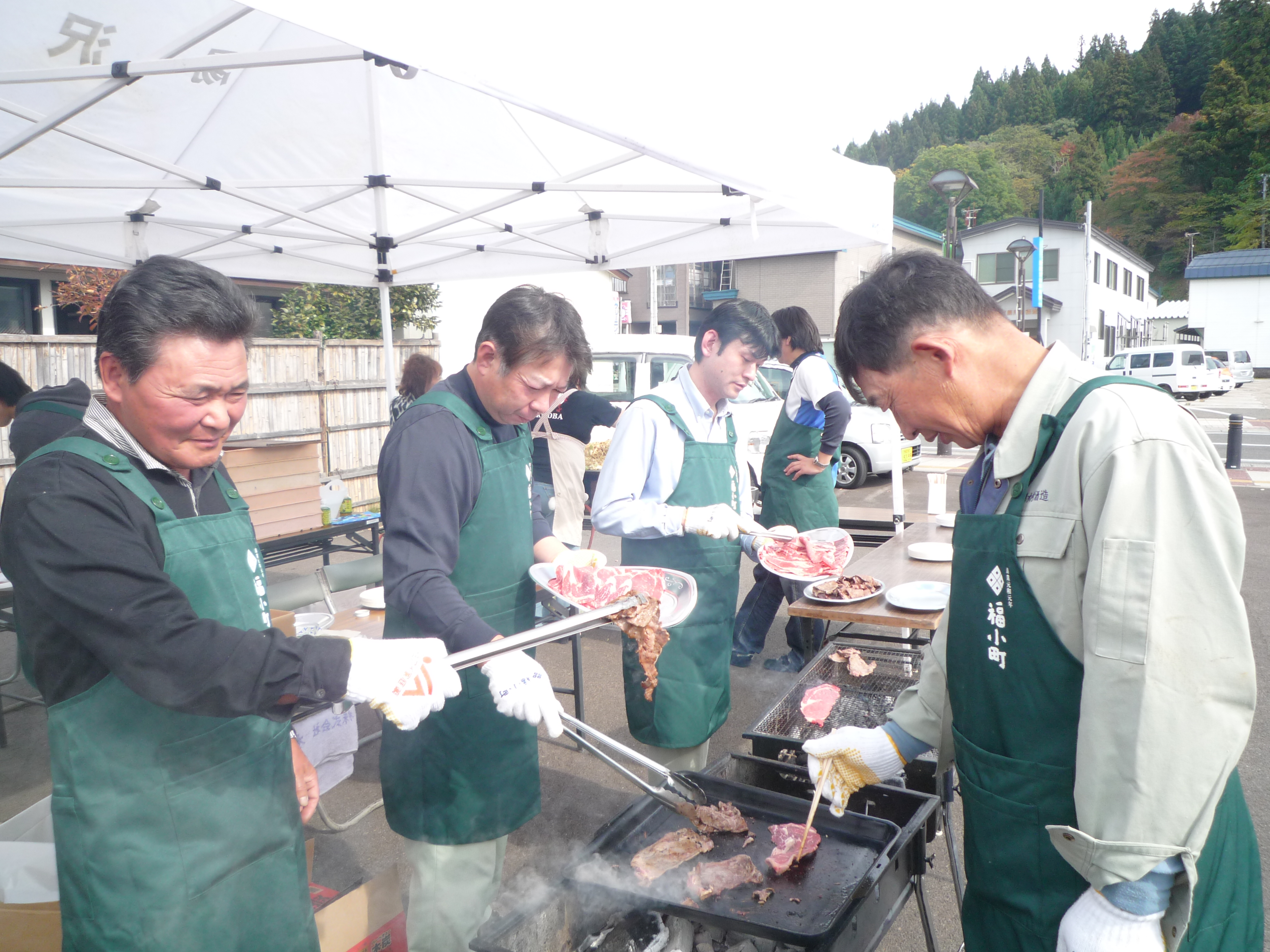 http://www.fukukomachi.com/blog/photo/imoni%20007.jpg